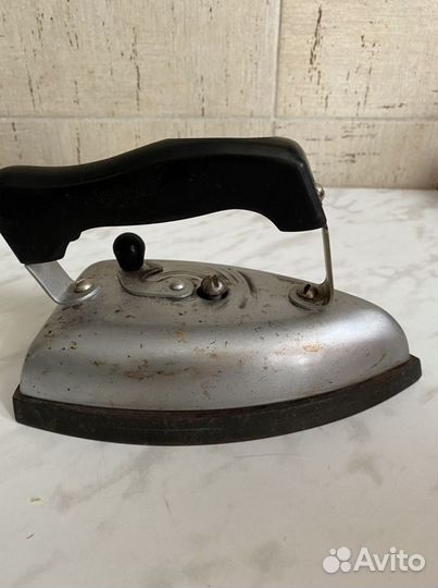 Утюг неэлектрический