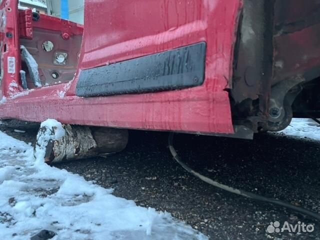 Порог кузова правый Citroen C4 купэ NFU (TU5JP4)