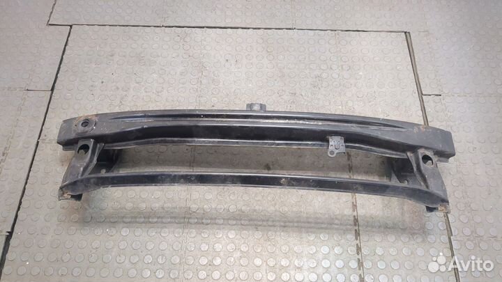 Усилитель бампера Volkswagen Touran, 2013