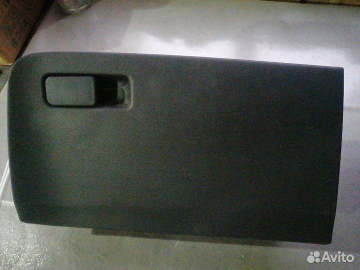 Бардачок Hyundai Solaris 2 седан 1.6 G4FG 2017