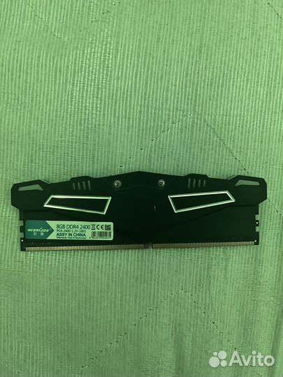 Оперативная память ddr4 8GB 2400