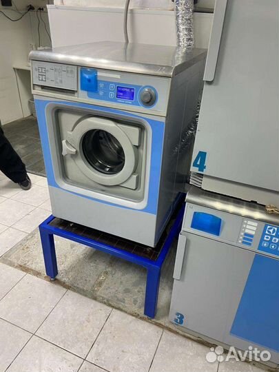 Подстака для профессиональных стиральных машин