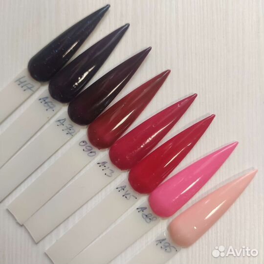 Гель-лак для ногтей, сушится в лампе. новый