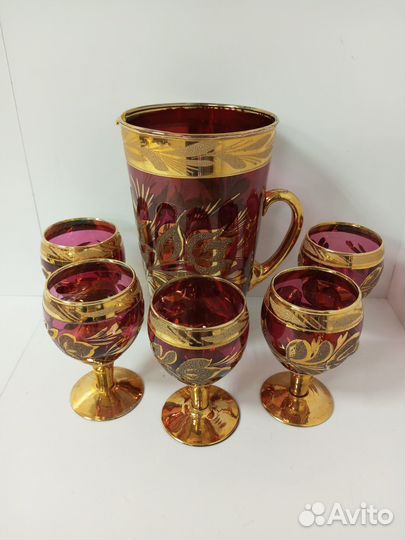 Кувшин с рюмками, гранатовое стекло позолота