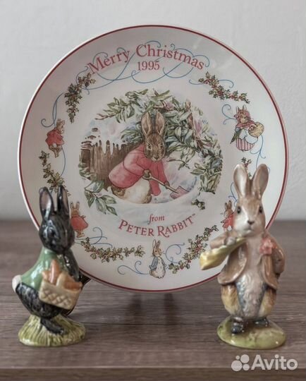 Винтажные тарелки и статуэтки Peter Rabbit