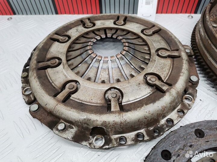 Маховик для Volkswagen Passat 5