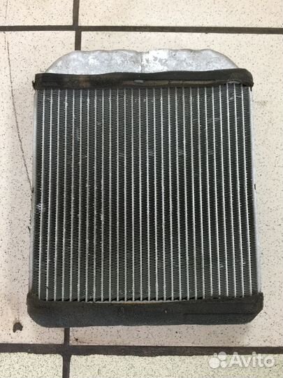 Радиатор отопителя Mitsubishi Montero Sport 1