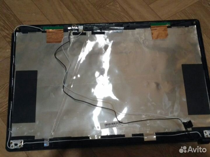 Детали корпуса ноутбука Asus X54HR