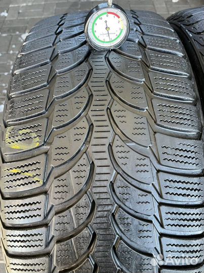 Bridgestone Blizzak LM-32 235/50 R18
