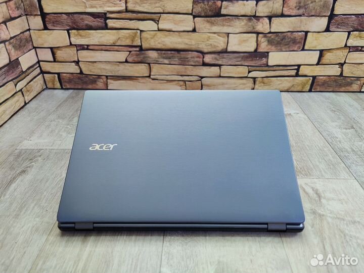 Ноутбук Acer (17.3 Экран / Intel core i5 )