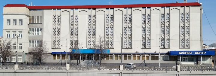 Офис, 1800 м²