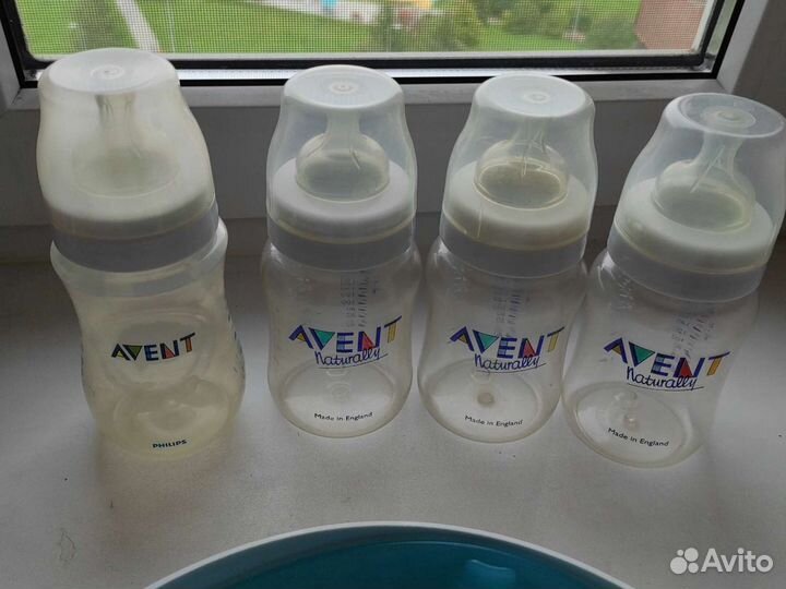 Стерилизатор Avent + бутылочки с сосками