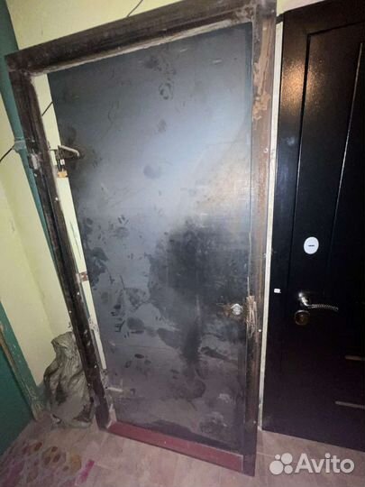 Дверь входная металлическая