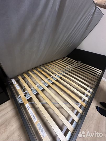 Кровать 140х200 с матрасом бу