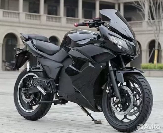 Электромотоцикл Yamaha R3