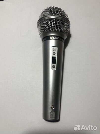 Микрофон BBK DM-998