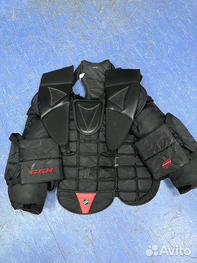 Вратарская хоккейная форма взрослая