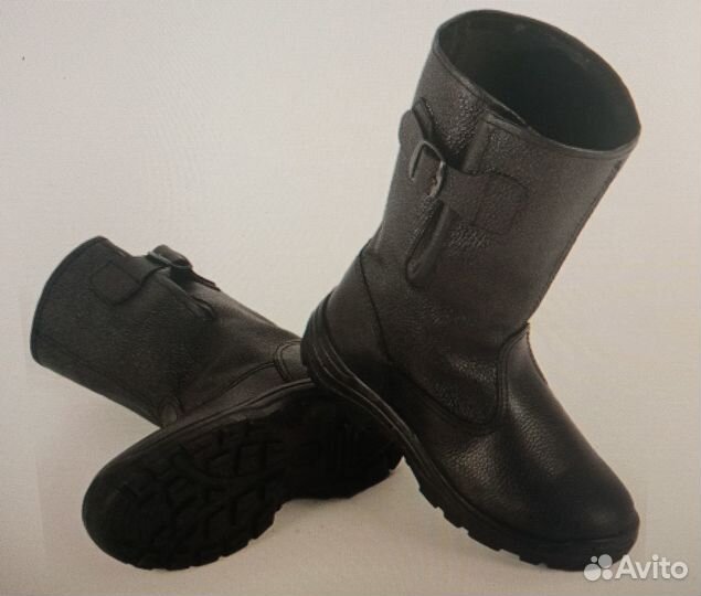 Продам рабочие сапоги 43-44 размера