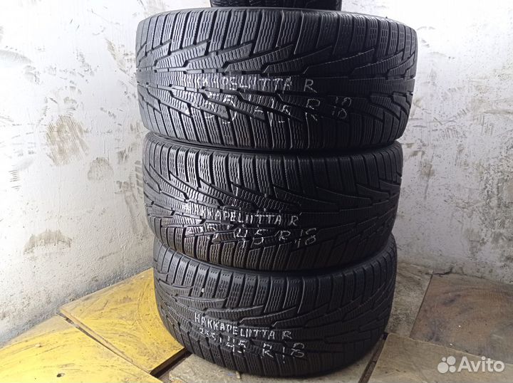 Nokian Tyres Hakkapeliitta R 255/45 R18 103R