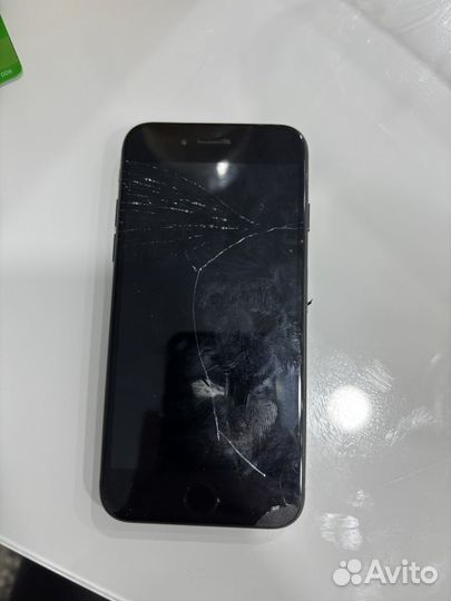 iPhone 7, 128 ГБ