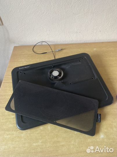 Подставка с охлаждением для ноутбука