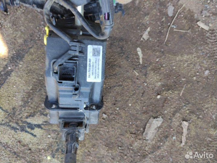 Кулиса кпп Skoda Octavia 1Z3 caxa 2012