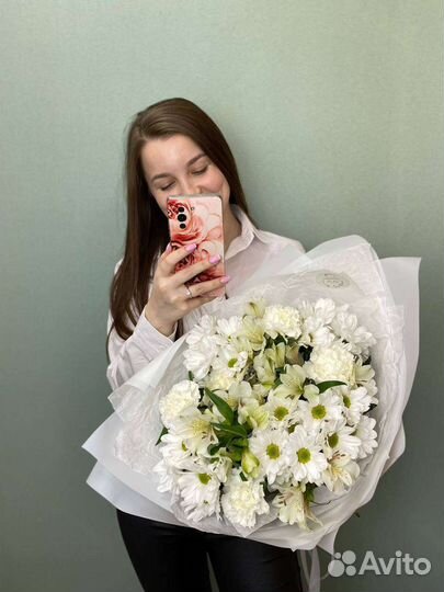 Цветы и розы с доставкой сборный букет