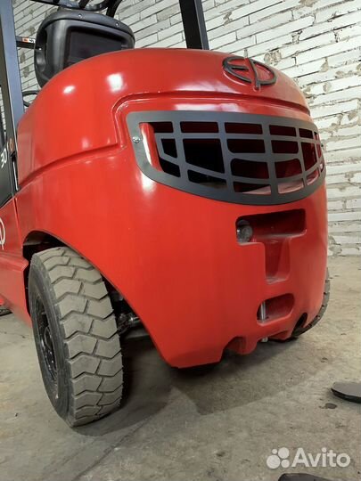 Вилочный погрузчик EP Equipment CPCD30T3, 2023