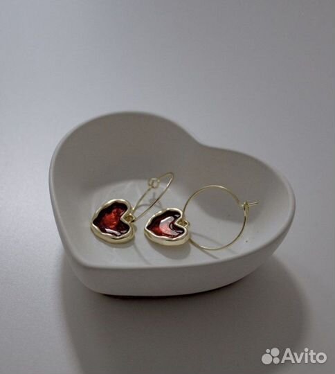 Серьги Heart hoops