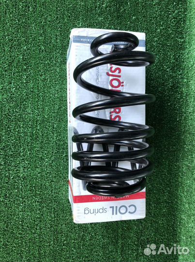 Пружина задняя Опель Мокко Шевроле Tracer