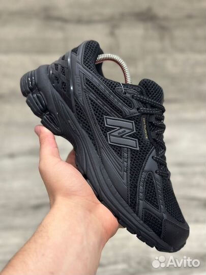 Кроссовки весенние мужские New Balance