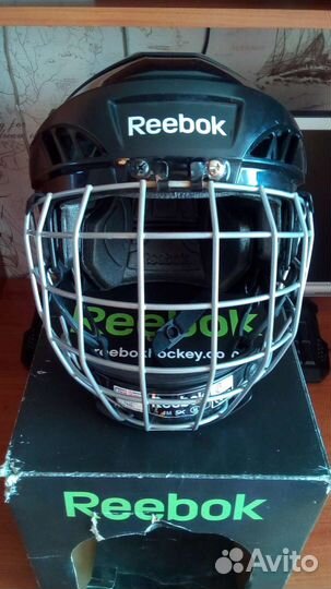 Шлем хоккейный