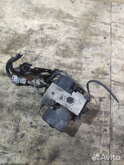 Блок abs Nissan cefiro