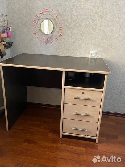 Письменный стол бу