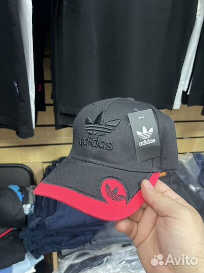 Бейсболка adidas