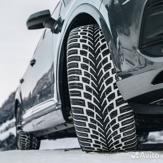 Nokian Tyres WR SUV 4 275/40 R20 106V