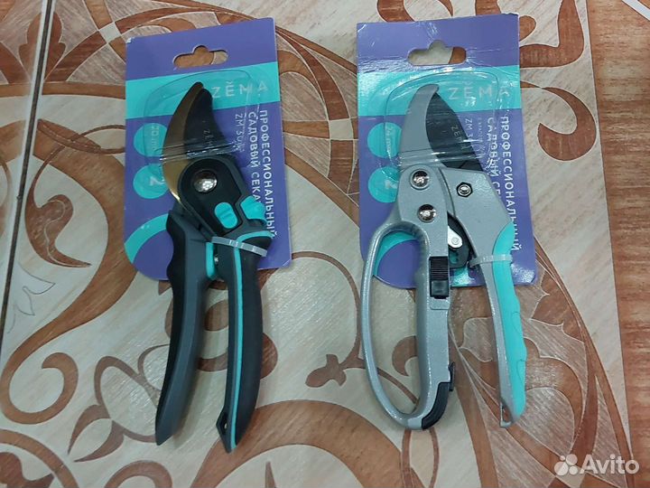 Опрыскиватель аккумуляторный Зёма