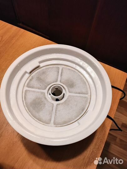 Автоматическая поилка для кошек - фонтанчик