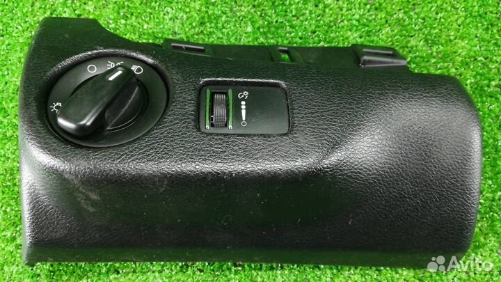 Блок управления светом (фарами) Dodge Grand Carava