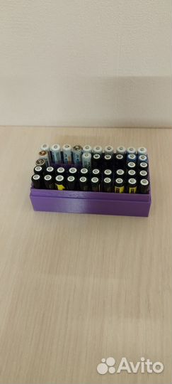 Органайзер для мизинчиковых батареек типа ааа