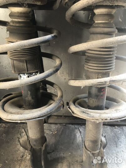 Передние стойки nissan maxima а33