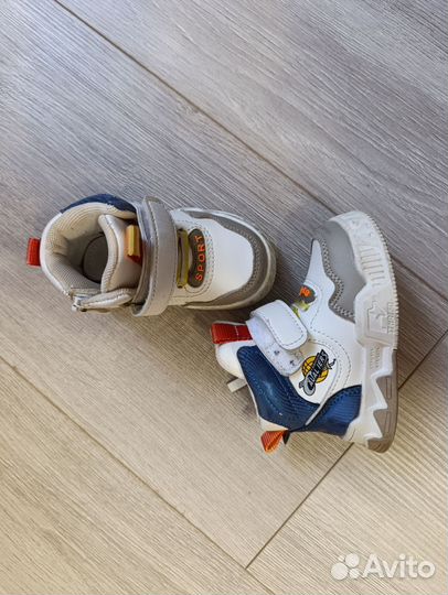 Ботинки демисезонные 21 размер