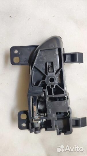 Ручка двери задней внутренняя левая от Subaru Sub