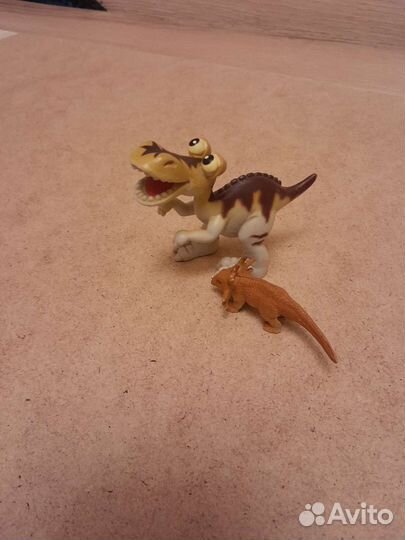 Коллекционные фигурки животных-16шт