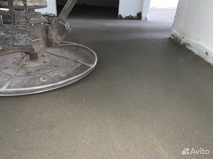 Полусухая стяжка пола за 1 день, механизированная