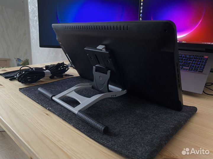 Графический планшет с экраном Gaomon PD1560