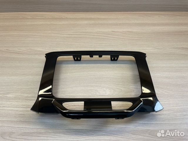 Рамка магнитолы LADA X-Ray