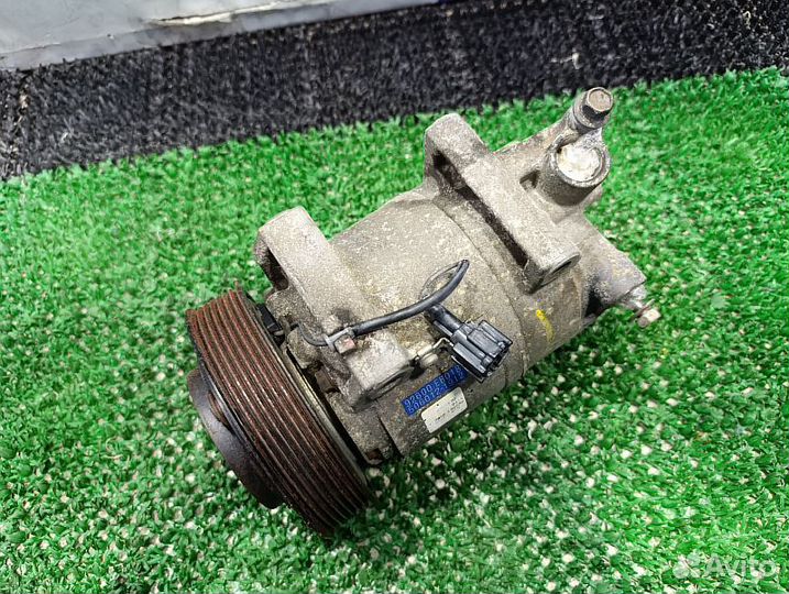 Компрессор кондиционера Nissan Pathfinder