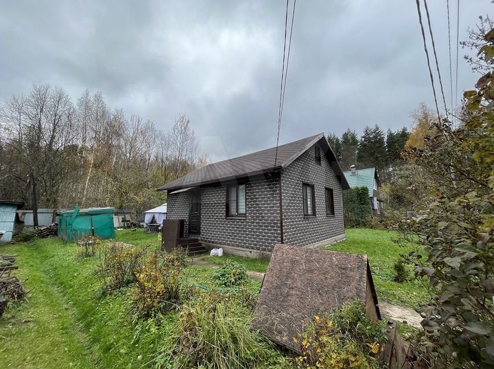 Дача 42 м² на участке 5,2 сот.