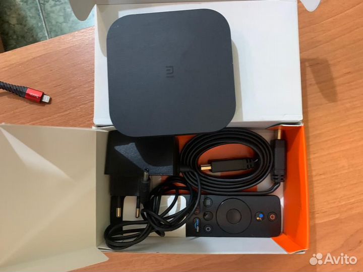 Тв-приставка Xiaomi Mi TV box S (4K)